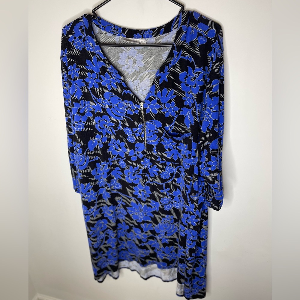 NWOT AVENUE BLOUSE 3/4 SLEEVE SIZE 30 32